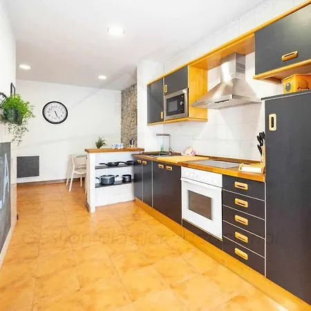 Apartment Alola Cimadevilla Apartamento Gijón